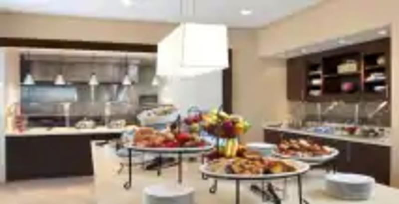 Hilton Garden Inn Топика Екстериор снимка